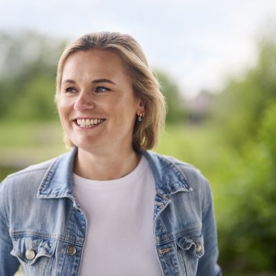 Stephanie De Man